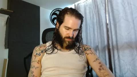 Snapshot of kingcat420 chatting on 05-31-26, 04:25 Jake online show from 05-31-26, 04:25