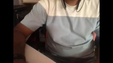 Snapshot of kingcobra_08 chatting on 05-16-26, 06:21 kingcobra_08 online show from 05-16-26, 06:21