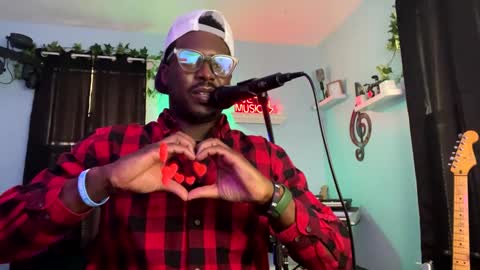 Snapshot of kingcorbra chatting on 12-14-24, 07:03 KC online show from 12-14-24, 07:03