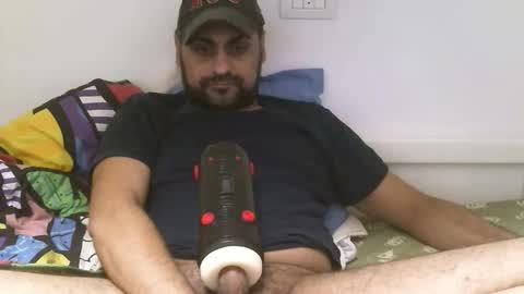  ivano corona  online show from 10-19-25, 02:18