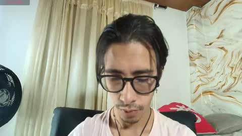 kingdanny_8 online show from 03-01-26, 11:40