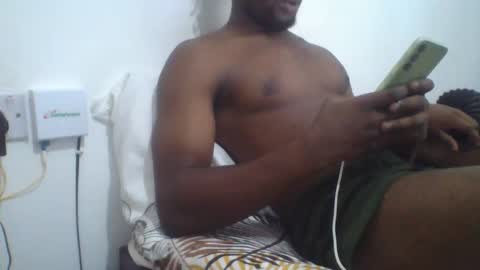 Snapshot of kingdatty2 chatting on 12-02-25, 10:53 sido online show from 12-02-25, 10:53