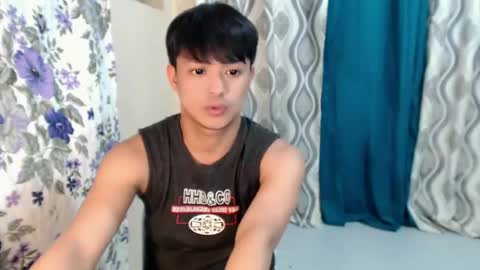 Snapshot of kingdomcum96 chatting on 06-17-26, 04:15 kingdomcum96 online show from 06-17-26, 04:15