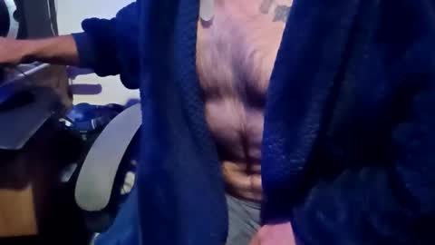 Snapshot of kingfisherrobbie chatting on 10-02-25, 06:26 Robbie online show from 10-02-25, 06:26