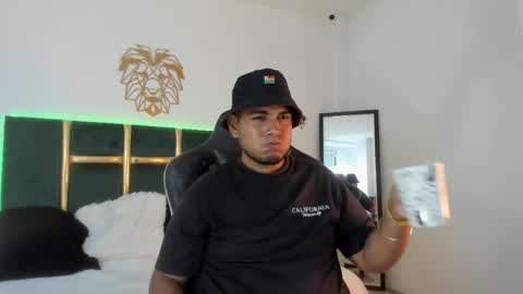 Snapshot of kingg_jay chatting on 05-27-26, 12:02 kingg_jay online show from 05-27-26, 12:02