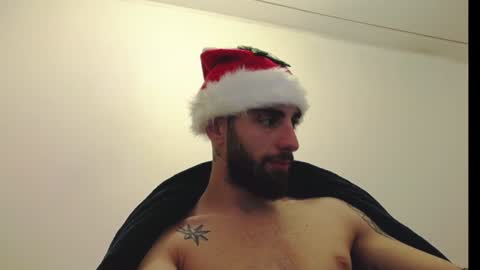 KingKarlos  online show from 12-24-24, 05:34