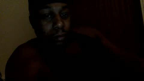 Snapshot of kinglibra420 chatting on 11-29-25, 09:56 loyal fuck online show from 11-29-25, 09:56