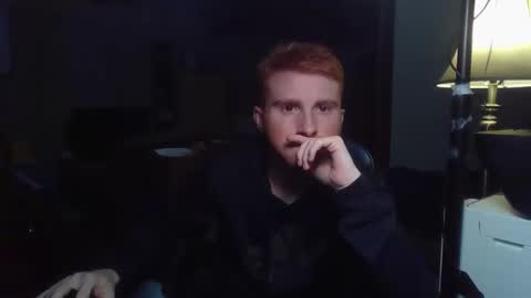 Snapshot of kingoffootfetish chatting on 12-05-24, 01:17 Master  King Tommy online show from 12-05-24, 01:17