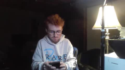 Snapshot of kingoffootfetish chatting on 01-15-25, 04:57 Master  King Tommy online show from 01-15-25, 04:57