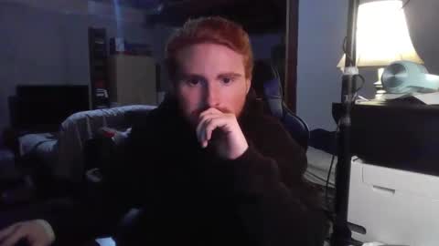 Snapshot of kingoffootfetish chatting on 01-26-25, 12:01 Master  King Tommy online show from 01-26-25, 12:01