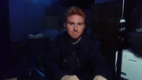 Snapshot of kingoffootfetish chatting on 09-22-25, 04:58 Master  King Tommy online show from 09-22-25, 04:58