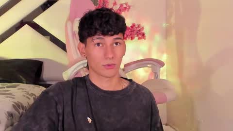  A L E X  online show from 02-05-25, 05:52