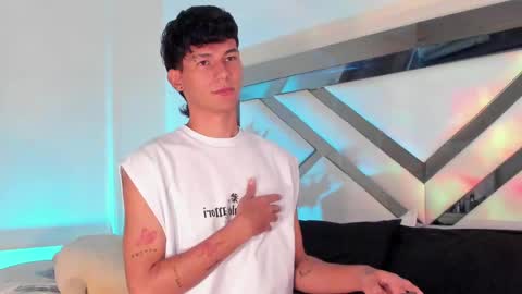  A L E X  online show from 02-09-25, 08:33