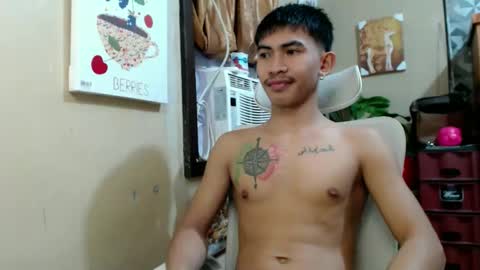 Snapshot of kingscock18 chatting on 12-18-25, 01:06 ALVIN online show from 12-18-25, 01:06