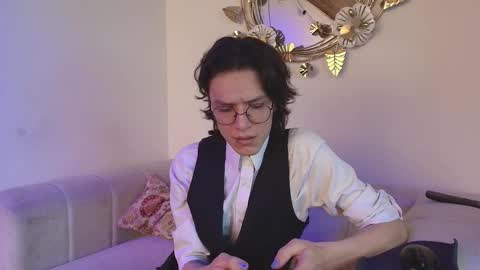 Thomas online show from 03-09-26, 01:59