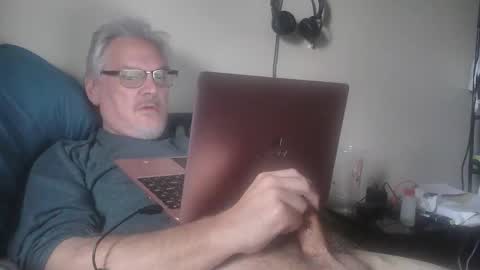 kingtongue10 online show from 03-16-26, 06:45