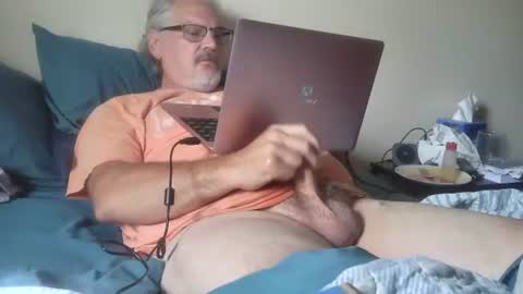 kingtongue10 online show from 06-26-26, 05:50