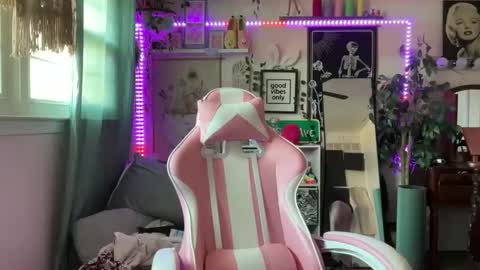 Snapshot of kinkilexixxx chatting on 02-28-25, 01:47 Lexi Onlyfans online show from 02-28-25, 01:47