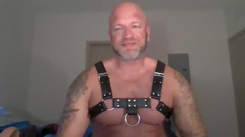 Snapshot of kinksub4use chatting on 11-02-25, 09:55 Kink Sub online show from 11-02-25, 09:55