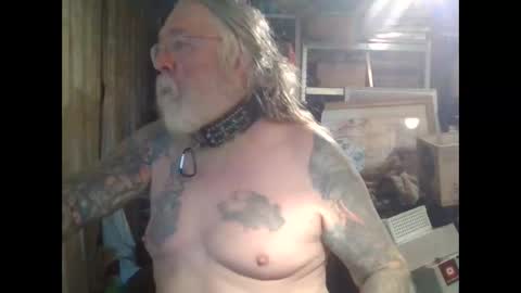 Snapshot of kinktattoos1369 chatting on 12-15-24, 02:19 kinktattoos6969 online show from 12-15-24, 02:19