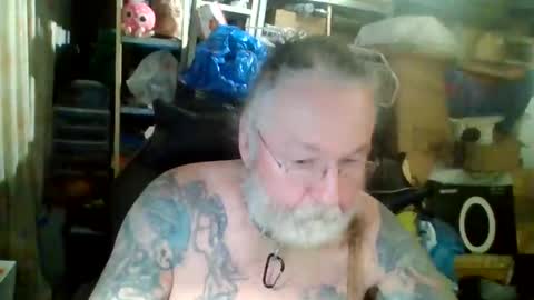 Snapshot of kinktattoos1369 chatting on 11-24-25, 04:12 kinktattoos6969 online show from 11-24-25, 04:12