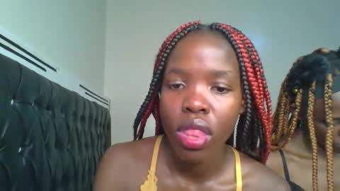 kinky_aria online show from 09-16-25, 04:52