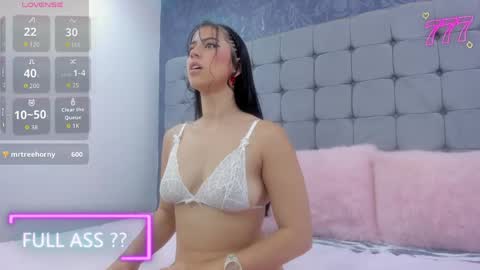 Snapshot of kinky_dakota chatting on 05-15-26, 11:23 dakota online show from 05-15-26, 11:23