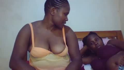 Snapshot of kinky_kaiya chatting on 01-08-26, 07:27 kaiya online show from 01-08-26, 07:27