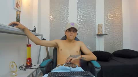   online show from 09-11-25, 07:14