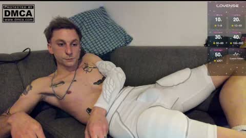 Snapshot of kinky_spidey chatting on 12-29-24, 05:01 kinky_spidey online show from 12-29-24, 05:01