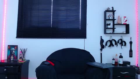 Allison  Diego online show from 02-27-25, 05:47