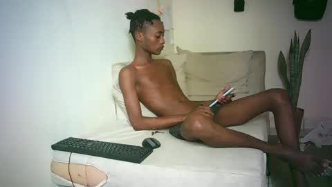 Snapshot of kinkybby_ chatting on 03-12-25, 11:20 kinkybby_ online show from 03-12-25, 11:20