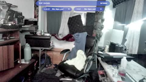 Kinky Cassie online show from 11-04-25, 06:45