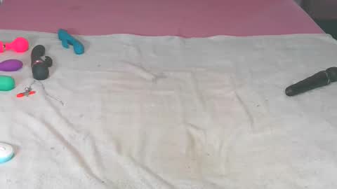 KinyBunz online show from 12-04-25, 11:52