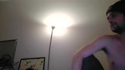 Maysie and Hunter online show from 12-13-24, 02:43