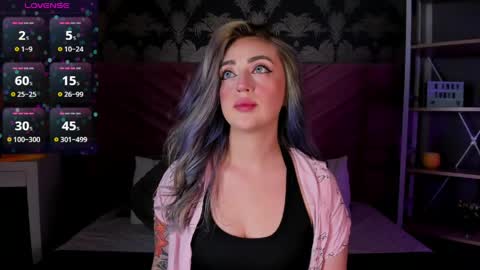  Sara  online show from 04-14-26, 07:53