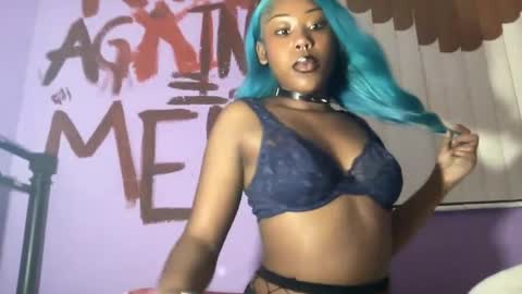 Snapshot of kinkykittee chatting on 12-04-24, 01:25 Bunniii online show from 12-04-24, 01:25