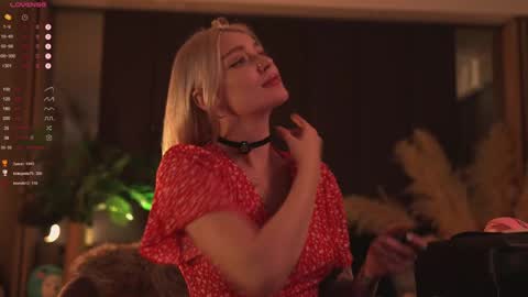 Snapshot of kinkylina_ chatting on 12-08-24, 02:52 kinkylina_ online show from 12-08-24, 02:52