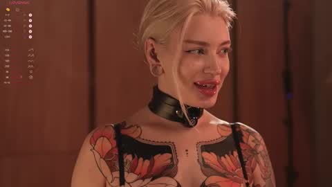 Snapshot of kinkylina_ chatting on 03-08-25, 12:09 kinkylina_ online show from 03-08-25, 12:09