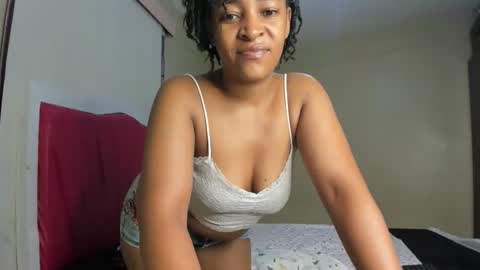 Kinky online show from 01-22-25, 06:20