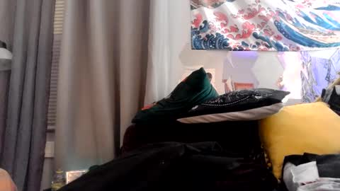 Snapshot of kinkypinkyplay2 chatting on 02-25-25, 09:42 Kinky Pinky online show from 02-25-25, 09:42