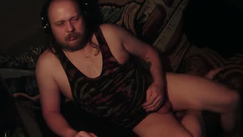 Snapshot of kinkysoup chatting on 03-11-25, 05:49 kinkysoup online show from 03-11-25, 05:49