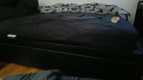 kinkysubmtl online show from 11-08-25, 08:03