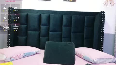 kinkywildmilf online show from 12-18-25, 12:33