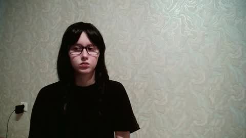 Snapshot of kinkyxgrey chatting on 09-27-25, 12:10 KinkyxGrey online show from 09-27-25, 12:10