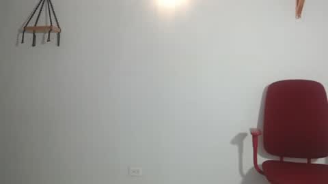 Snapshot of kintsugim chatting on 01-06-25, 04:26 kintsugi online show from 01-06-25, 04:26