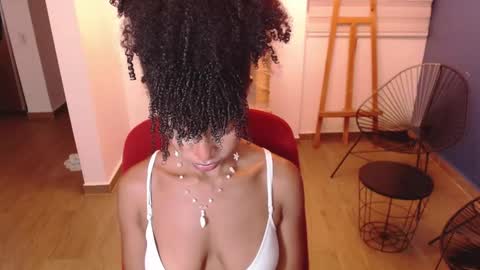 Snapshot of kintsugim chatting on 11-05-25, 03:28 kintsugi online show from 11-05-25, 03:28