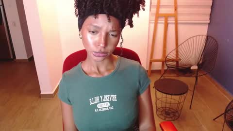 Snapshot of kintsugim chatting on 11-22-25, 02:10 kintsugi online show from 11-22-25, 02:10