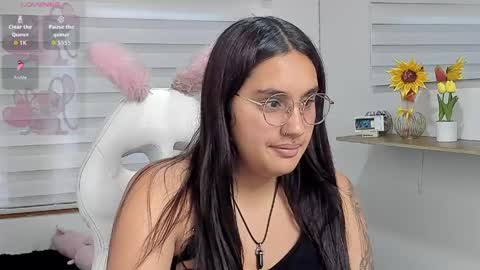 Snapshot of kir_ely chatting on 05-09-26, 07:19 kir_ely online show from 05-09-26, 07:19
