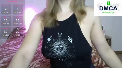 Snapshot of kira_blonde_angel chatting on 02-06-25, 07:35 Kira online show from 02-06-25, 07:35